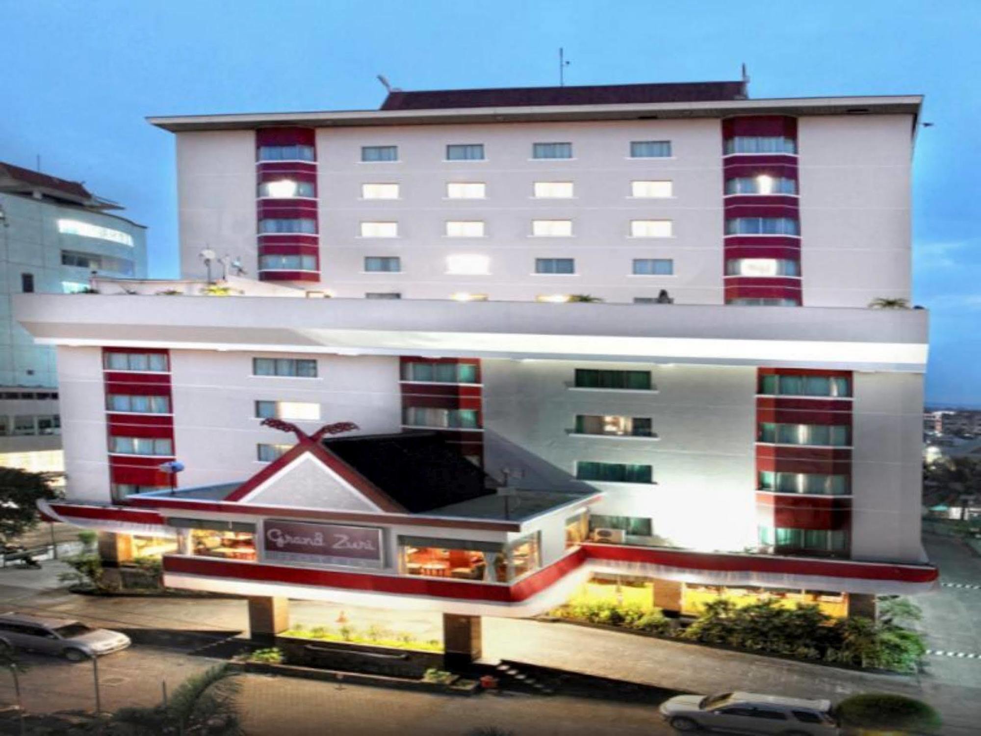 Grand Zuri Pekanbaru